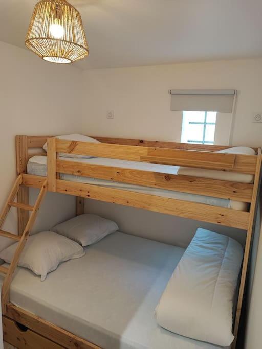 T1 - Bord De Apartment Six-Fours-les-Plages